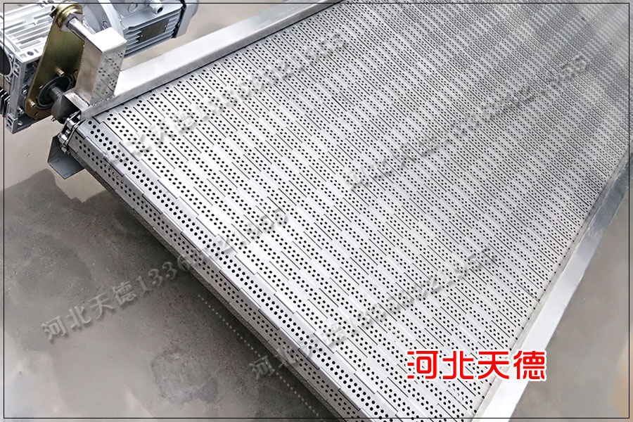 飼料運輸板式輸送機